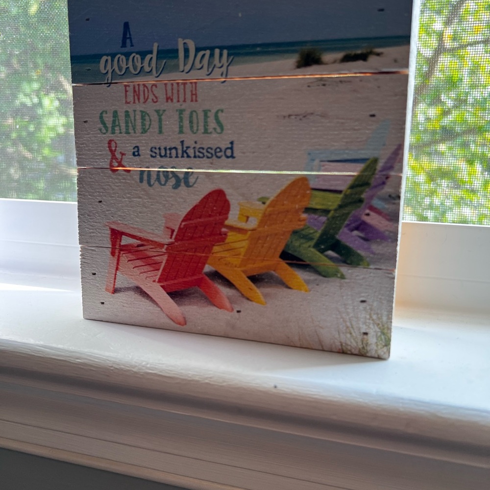 Colorful Beach Decor - Picture 2 of 3
